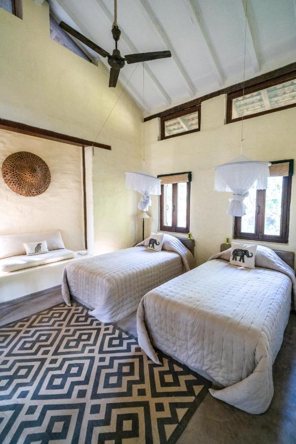 Tiger Tops Karnali Lodge Bardiya Eksteriør bilde