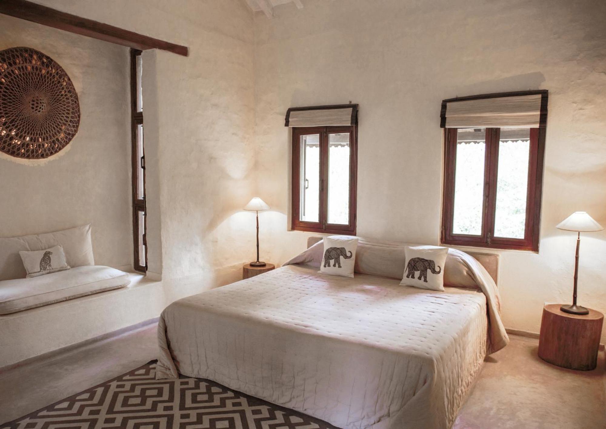 Tiger Tops Karnali Lodge Bardiya Eksteriør bilde