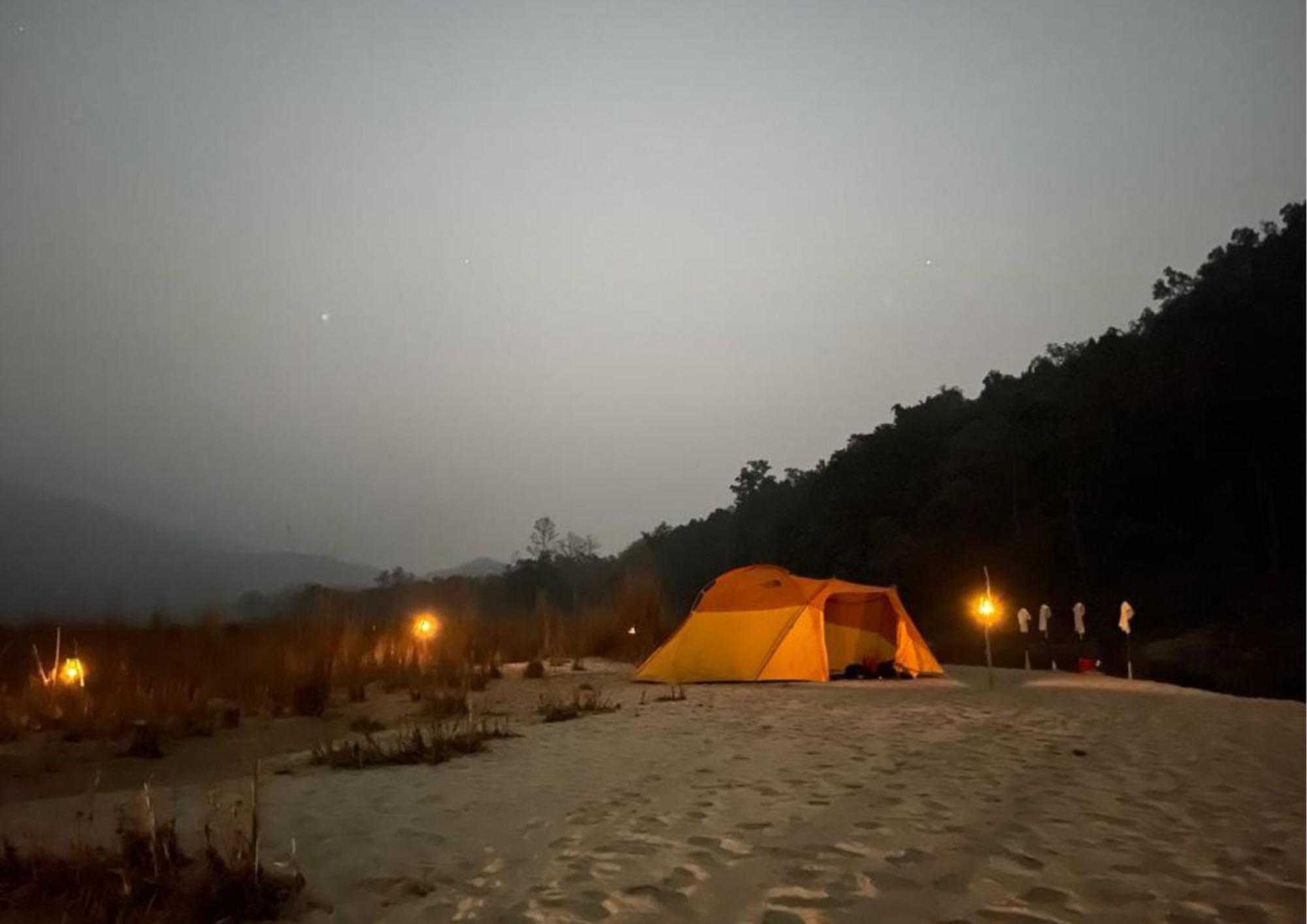 Tiger Tops Karnali Lodge Bardiya Eksteriør bilde