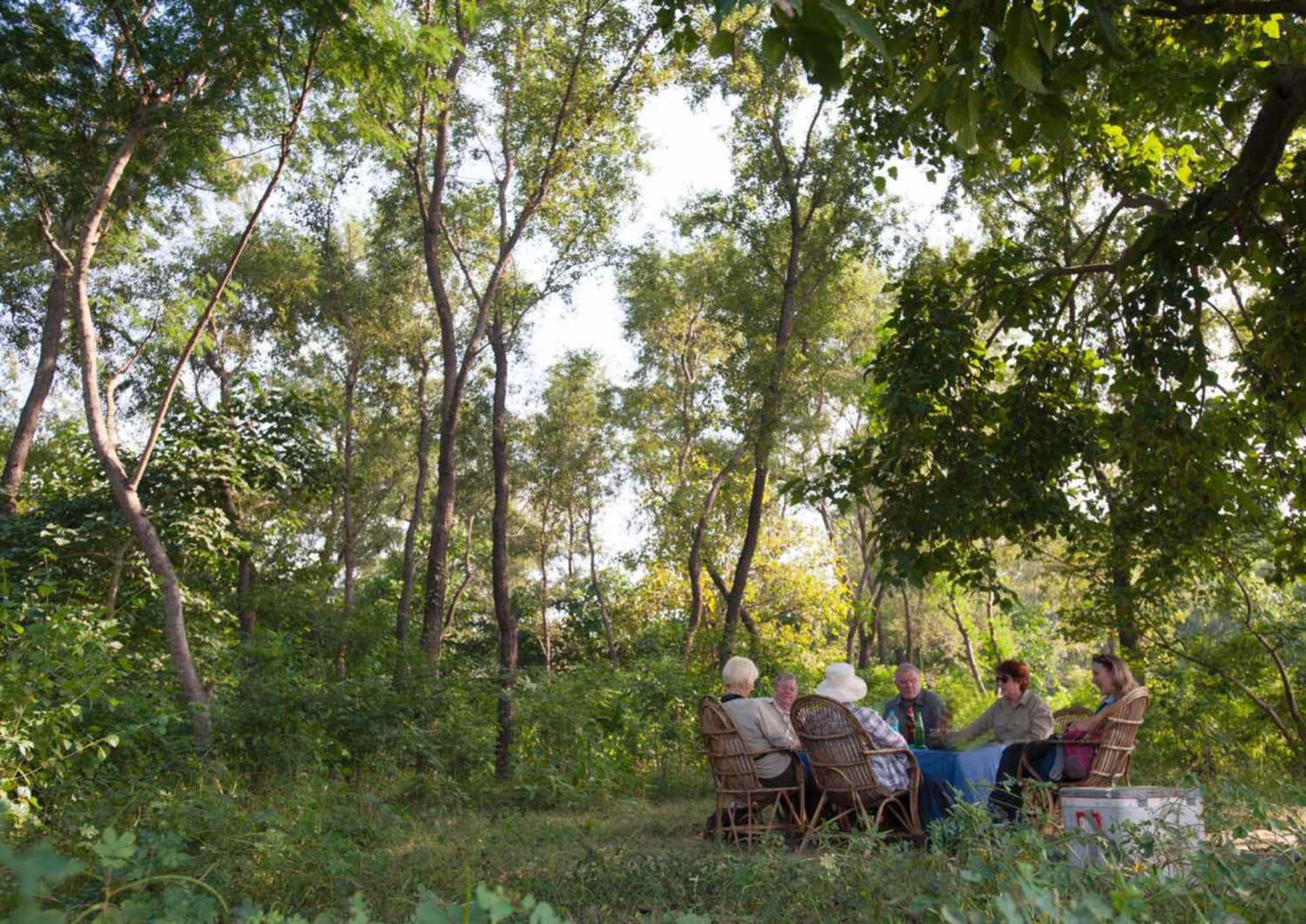 Tiger Tops Karnali Lodge Bardiya Eksteriør bilde